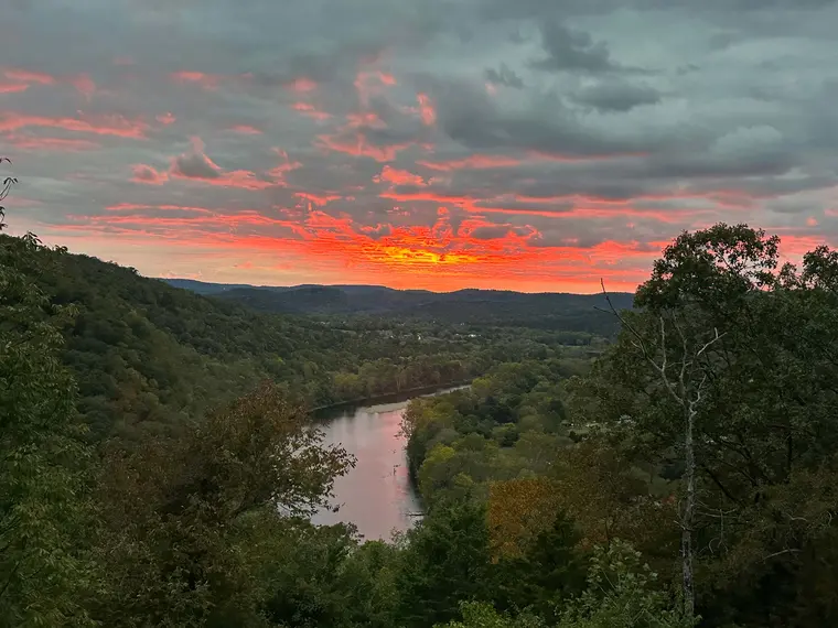 The Escape, a two-suite Eureka Springs cabin for four with a fire pit